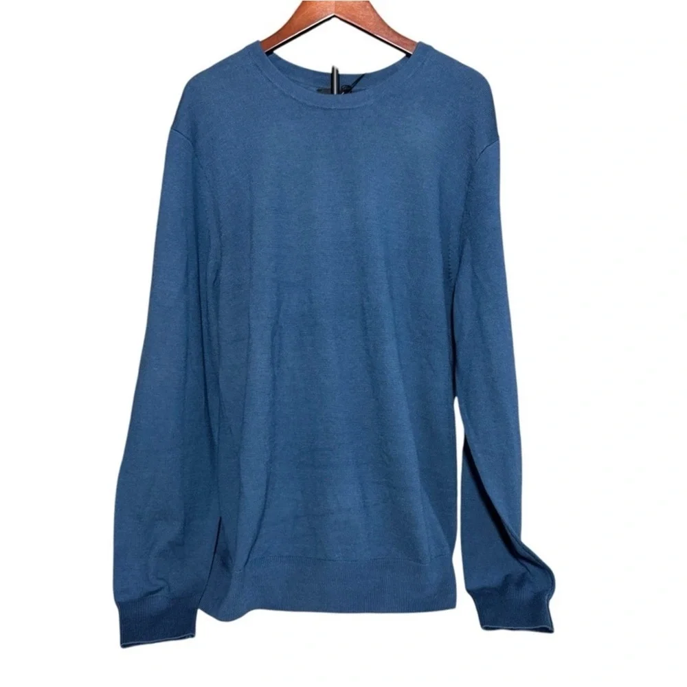 Banana Republic Italian Merino Crew Neck Sweater. NWT MEDIUM TALL